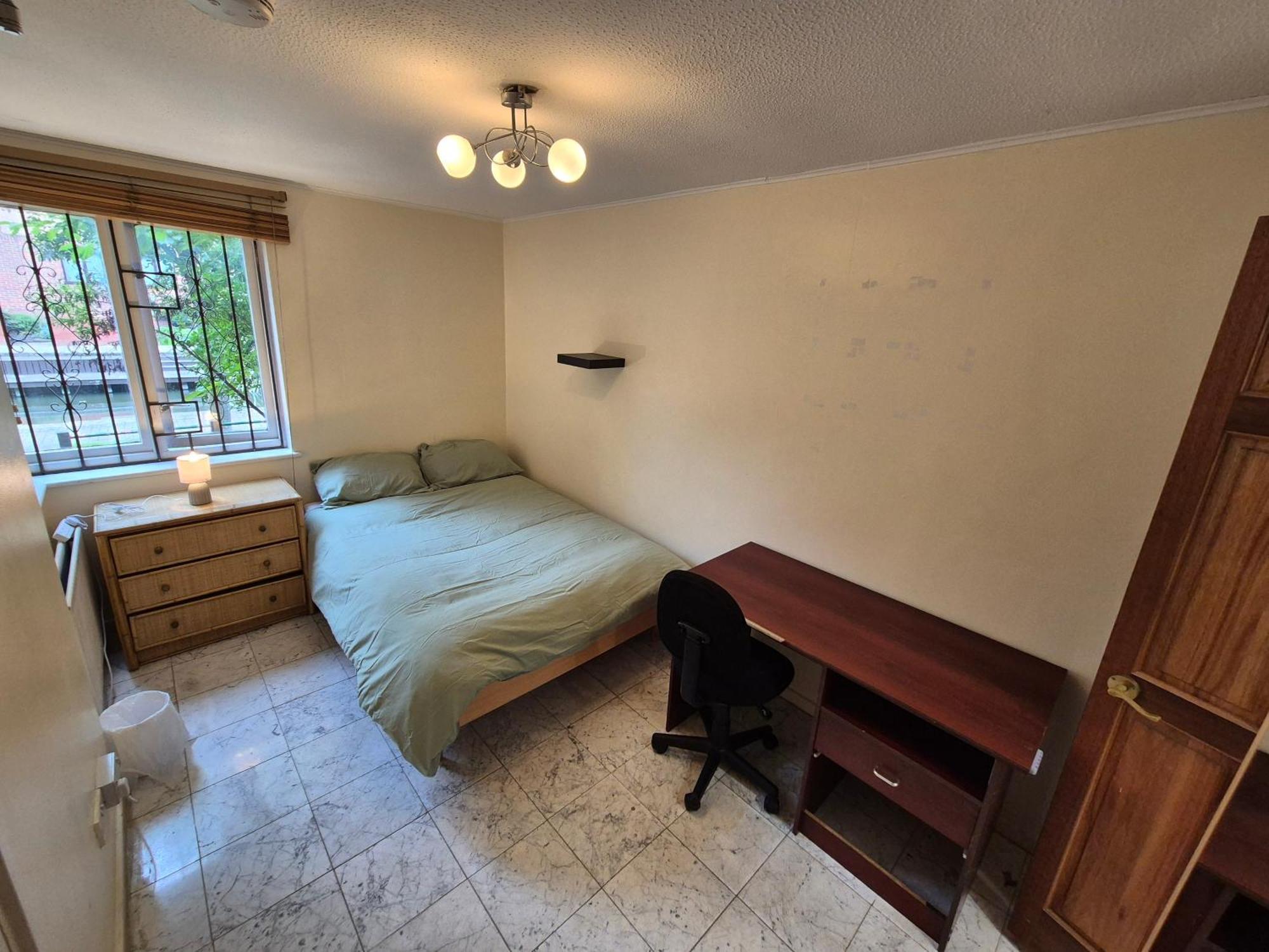 Spacious And Elegant Guest House With En-Suites Available In Canary Wharf Londra Dış mekan fotoğraf