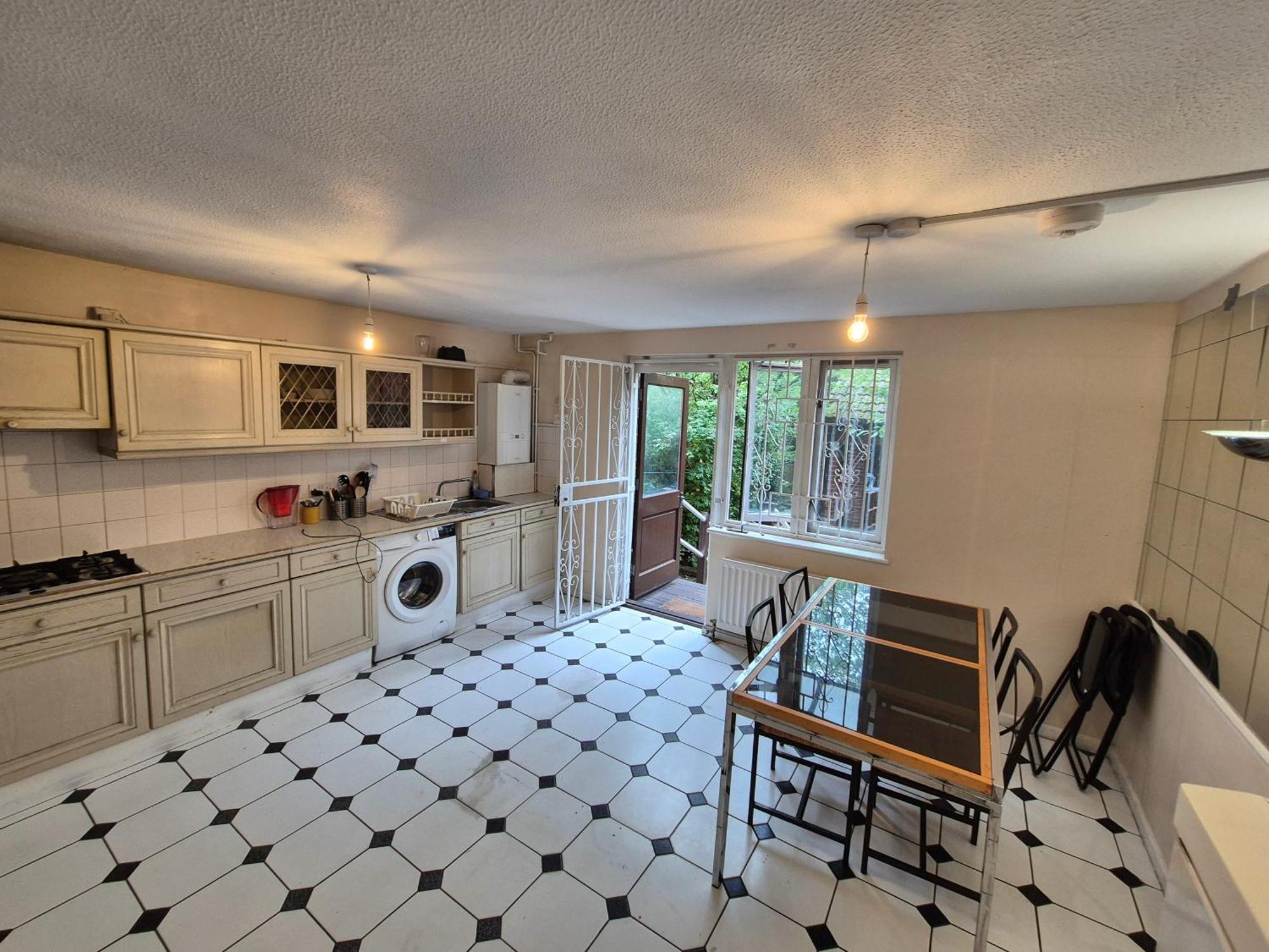 Spacious And Elegant Guest House With En-Suites Available In Canary Wharf Londra Dış mekan fotoğraf