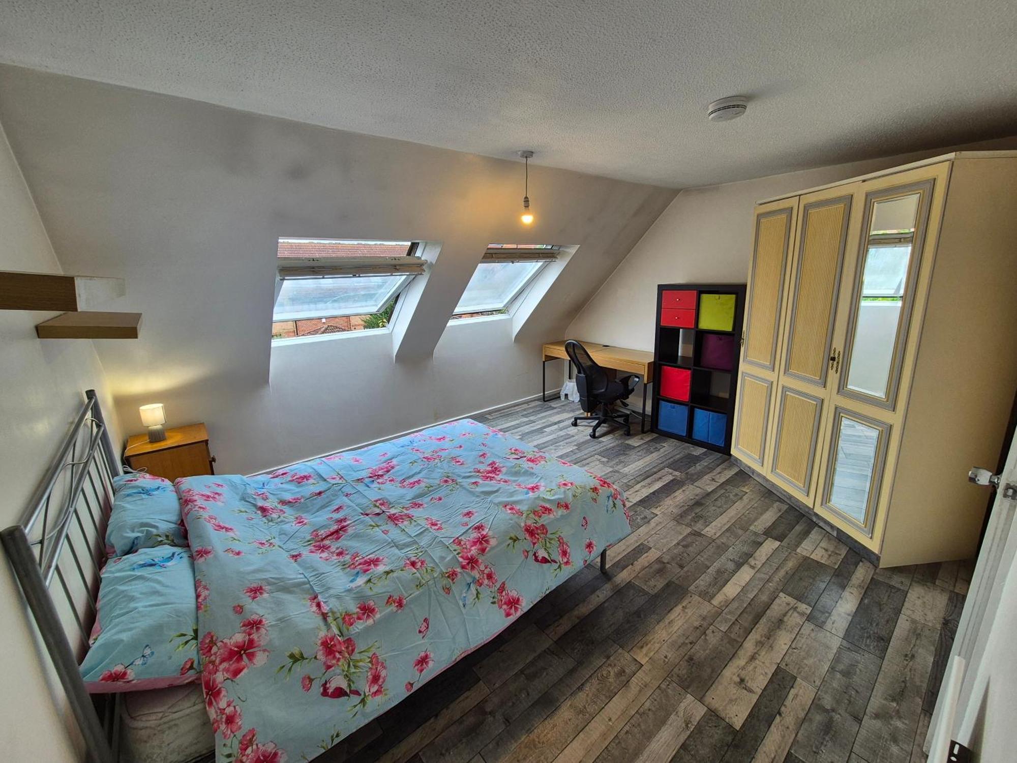Spacious And Elegant Guest House With En-Suites Available In Canary Wharf Londra Dış mekan fotoğraf